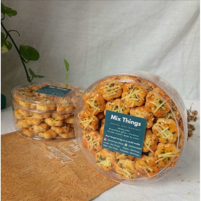 

Garlic Cheese Cookies - 500gram | Kue Kering Premium | Cheesy