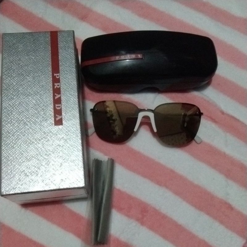 kacamata sunglases Prada original 100%