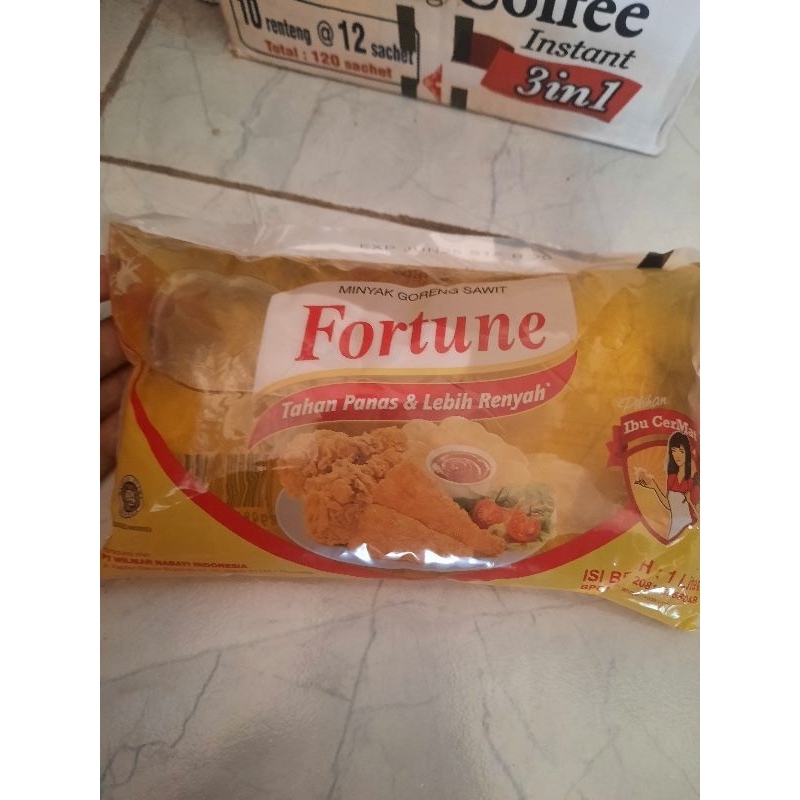

Minyak goreng fortun 1liter packing kardus