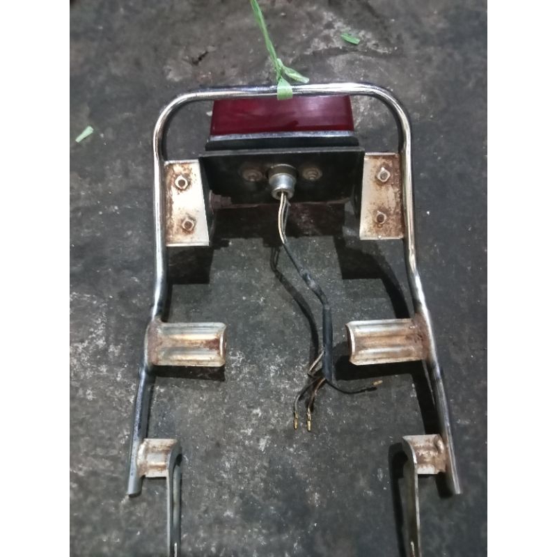 Begel Behel Planger Belakang Suzuki A100 X Super Original Copotan