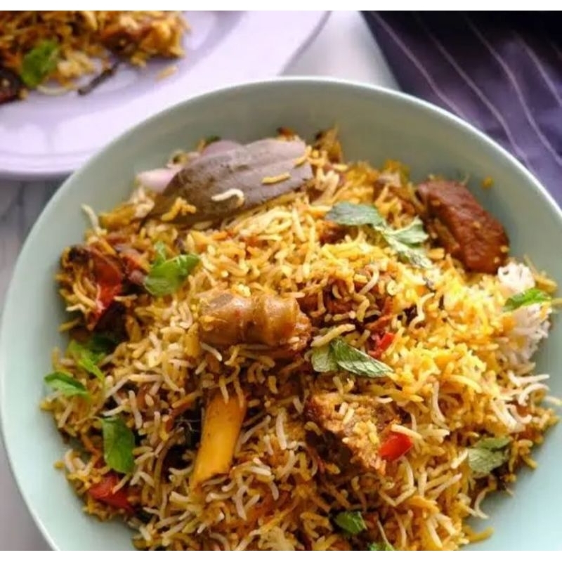 

Beras Basmati 1kg + Bumbu Kabsah Briyani