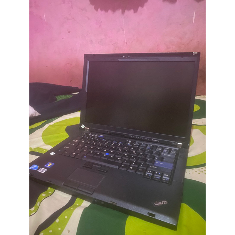 laptop Lenovo t4000 ram 4/256 ssd