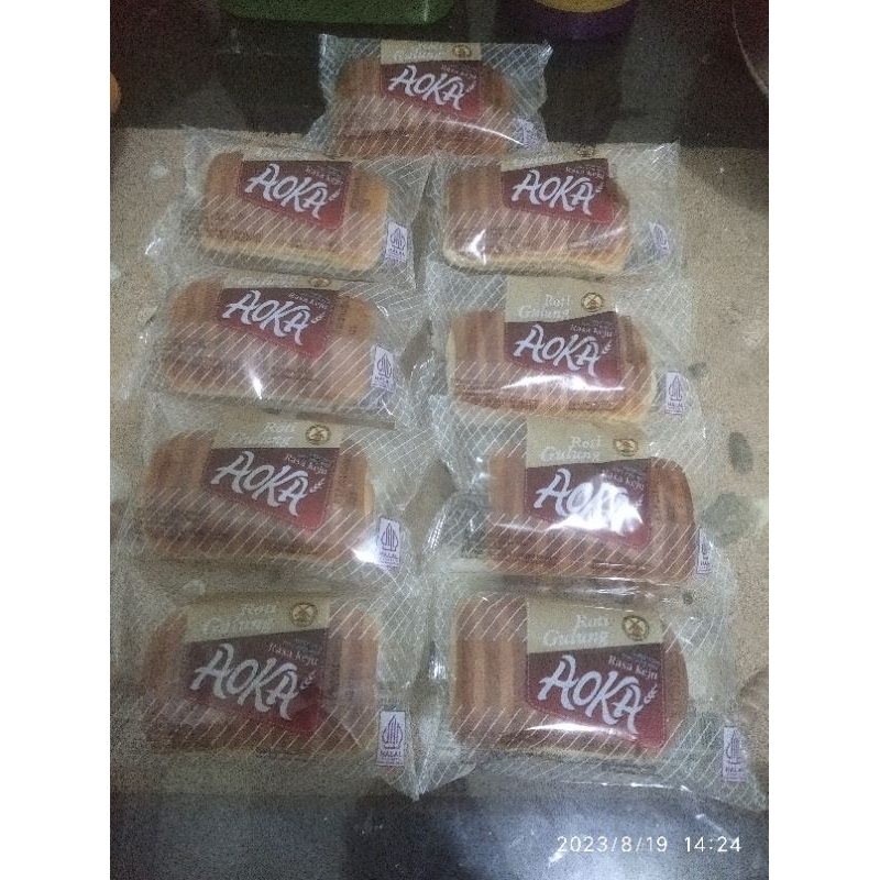 Aoka Roti Gulung Keju 10 pcs