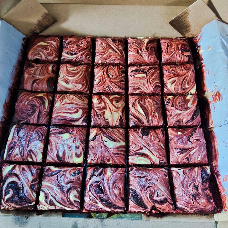 

Redvelved Brownies