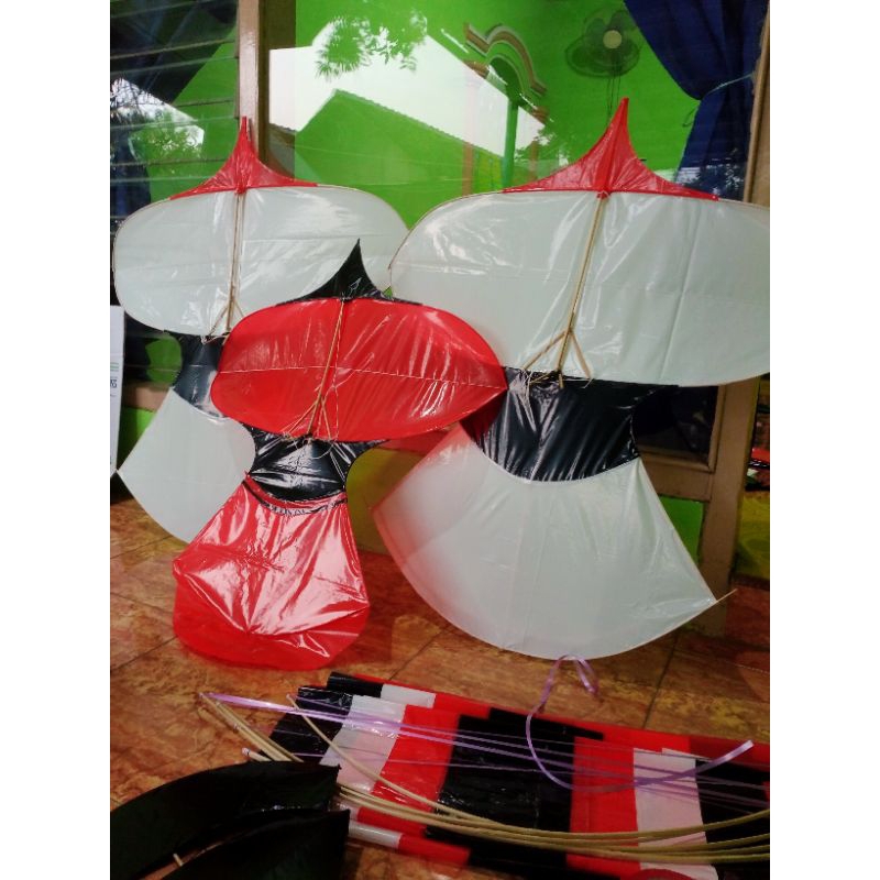 layangan janggan mini/ raja naga ukuran 40cm, 50cm, 70cm