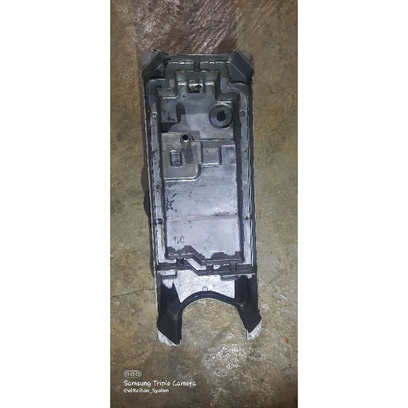 Bak oli/oil mesin jahit typical second/seken bagus