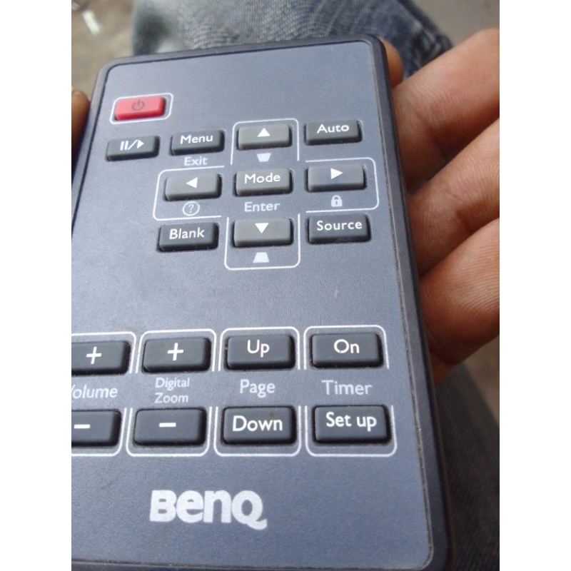 remote proyektor BENQ