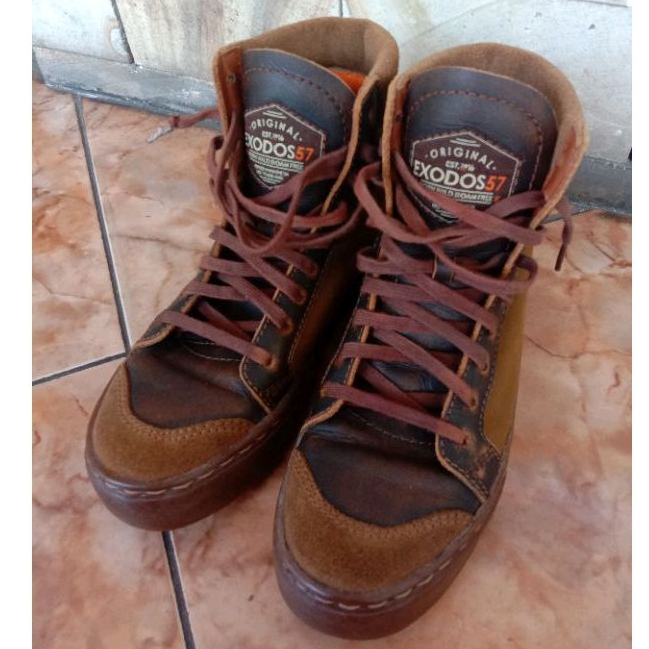 Sepatu Exodos57 Pistevo Olive