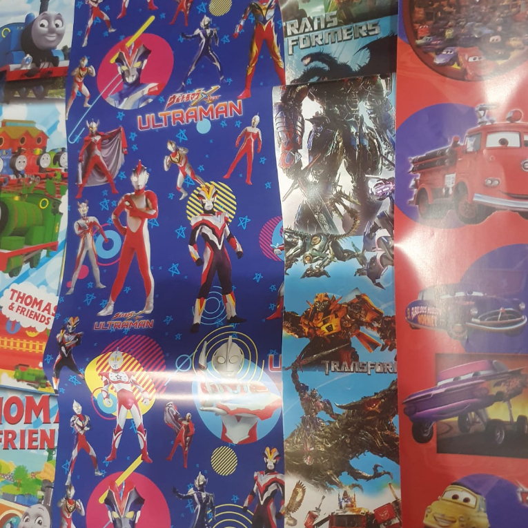 

Kertas Kado untuk pengemasan dan Bubble Wrap