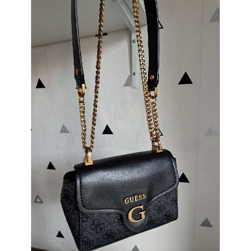 Preloved Guess Bag tas sling bag shoulder original store