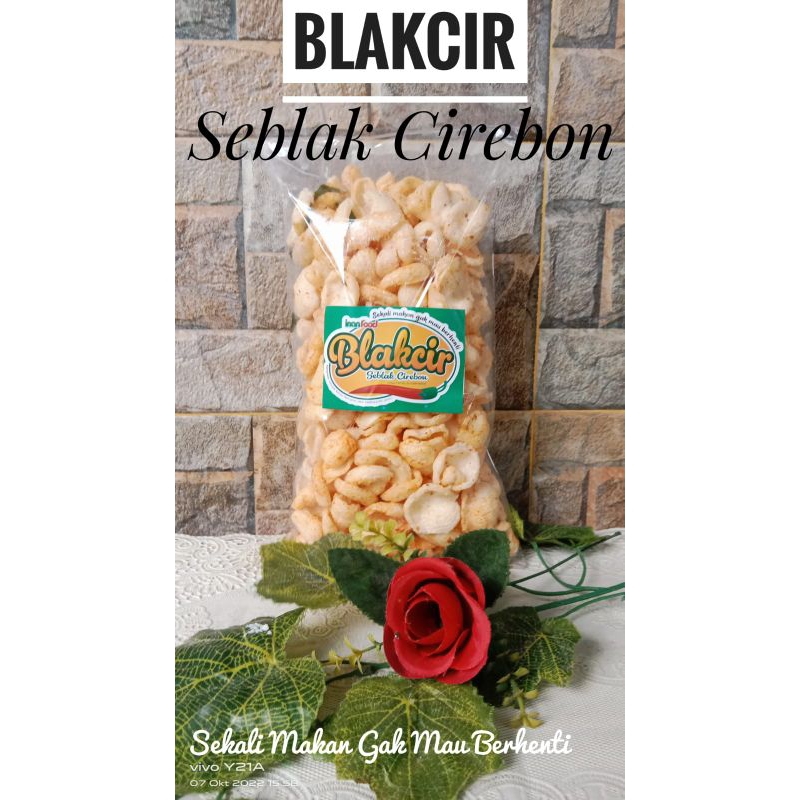 

Blakcir Kerupuk Seblak Cirebon oleh oleh khas Cirebon lebih dan Gurih krupuk sari udang