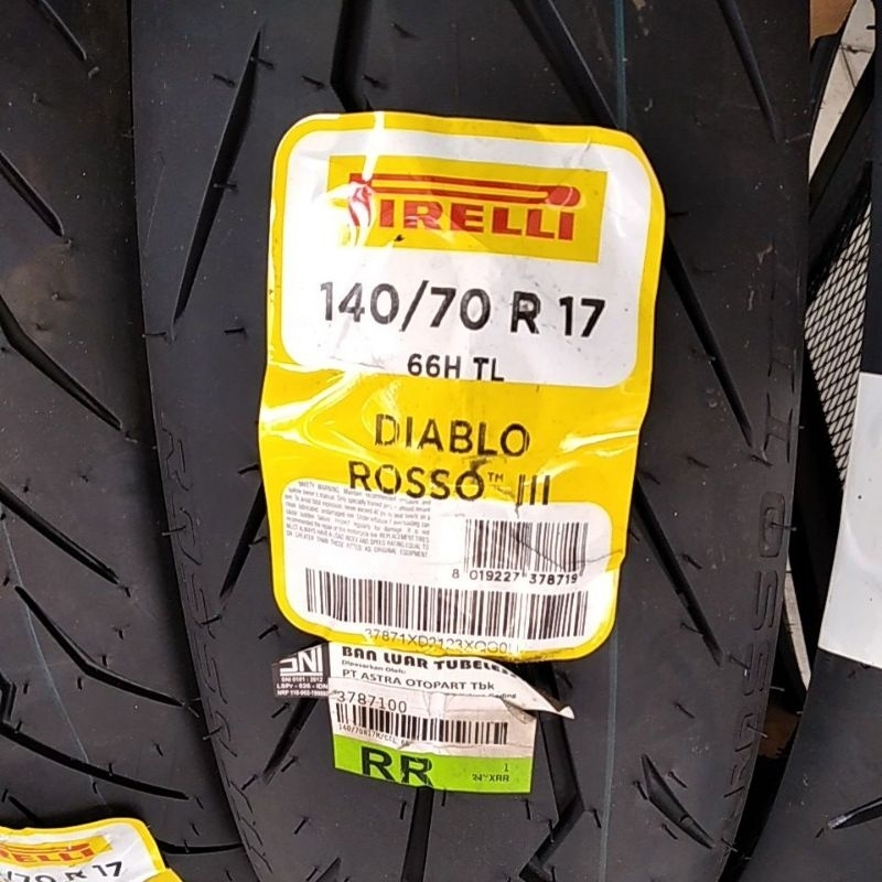 Ban Motor Pirelli Diablo Rosso 3 140/70 r17