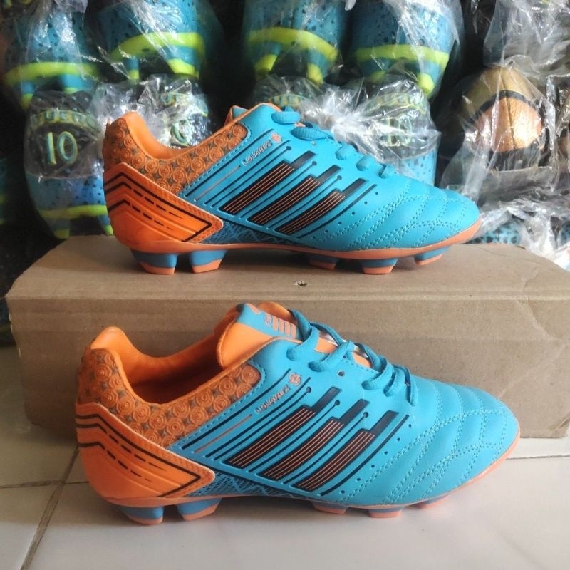 SEPATU BOLA FINOTTI