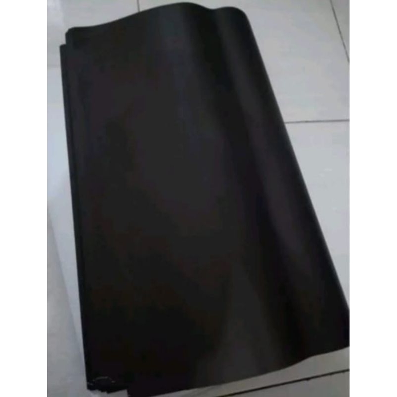 

kertas kado polos hitam isi 10 lbr