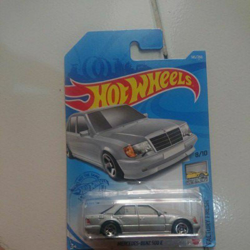 hotwheels mercedes benz 500e