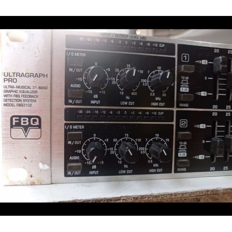 Equaliser equalizer EQ behringer FBQ 3102 FBQ3102 bekas second