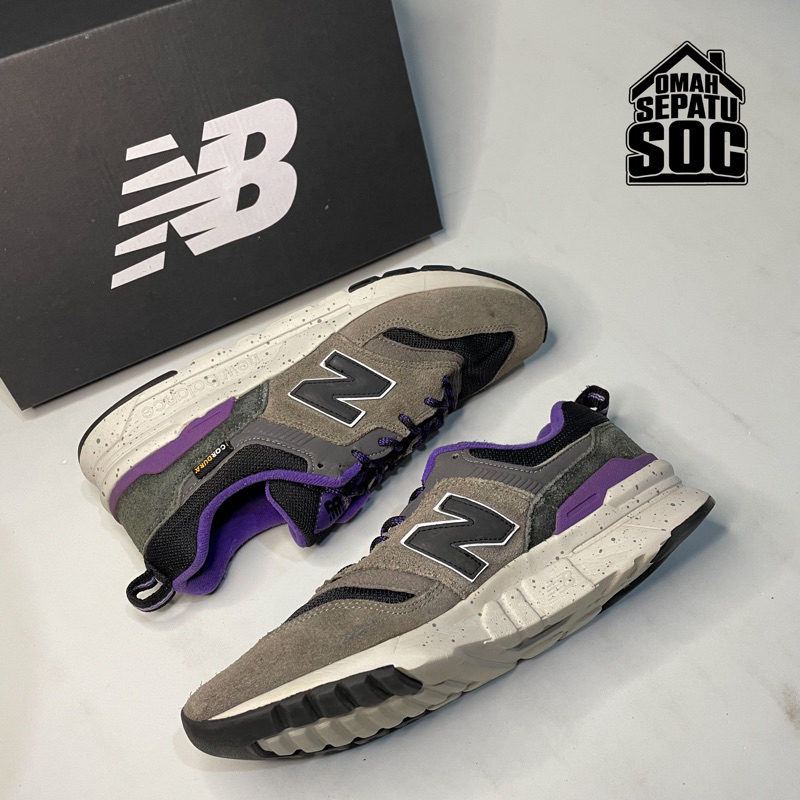 Sepatu New Balance 997 Grey Purple (41,5)