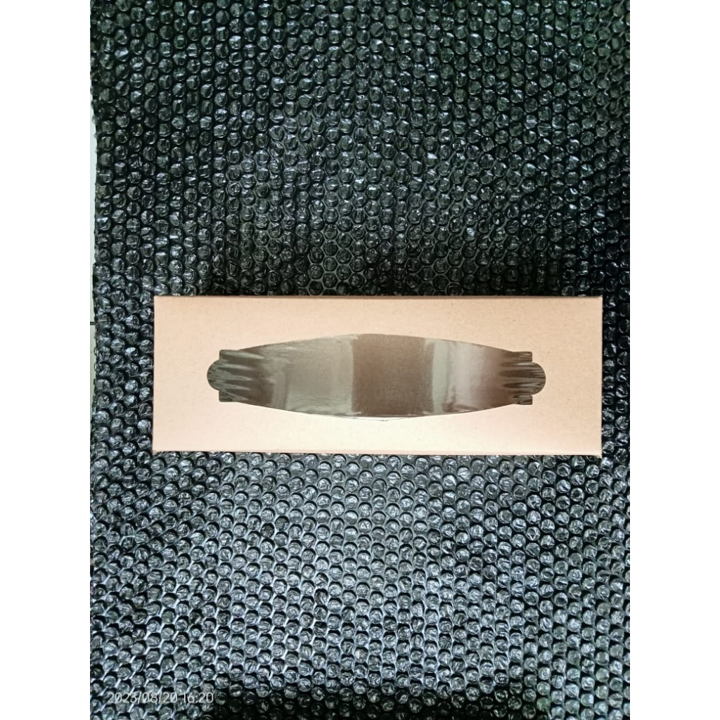 

Dus Rolltar / Bolu Gulung uk 26x9x7.5cm Coklat kaca