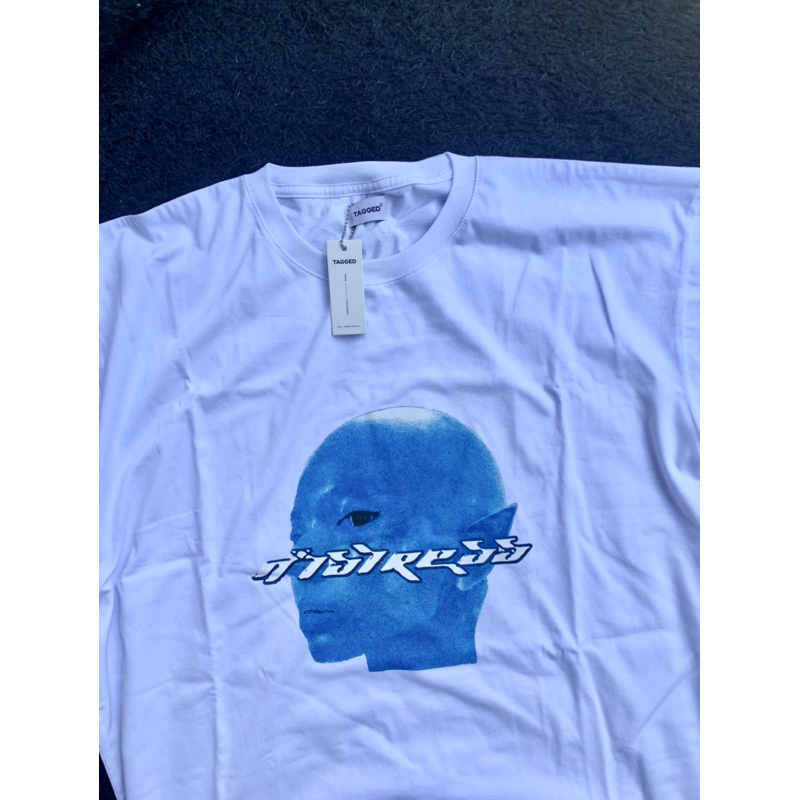 Kaos / T-Shirt Official Tagged Distress Oversize