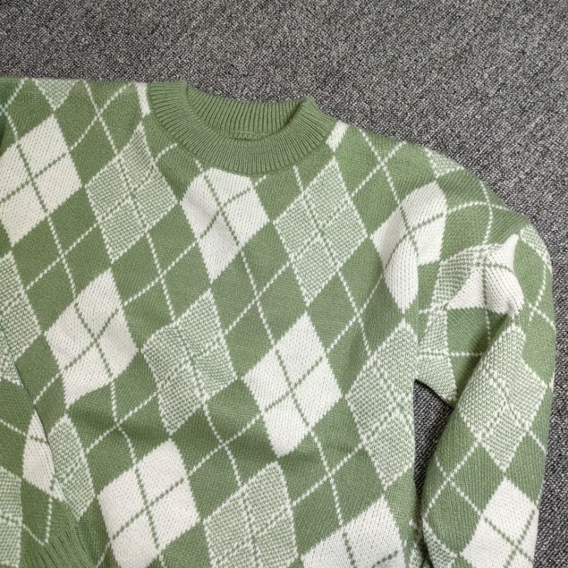 [Preloved] PUFFY SWEATER by wr_collection.id