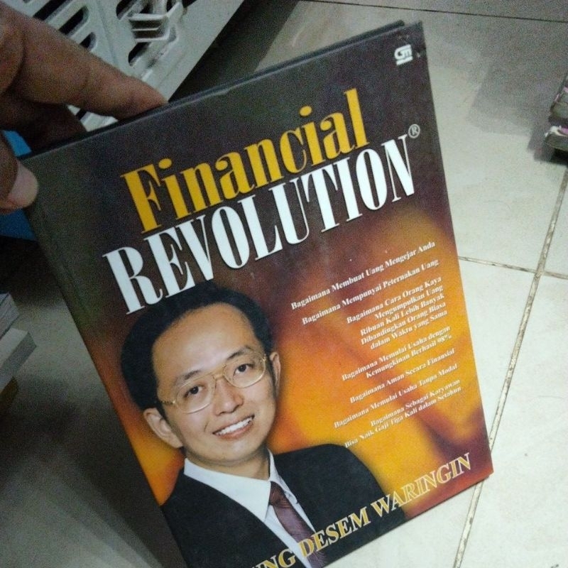 Financial REVOLUTION TUNG DESEM WARINGIN