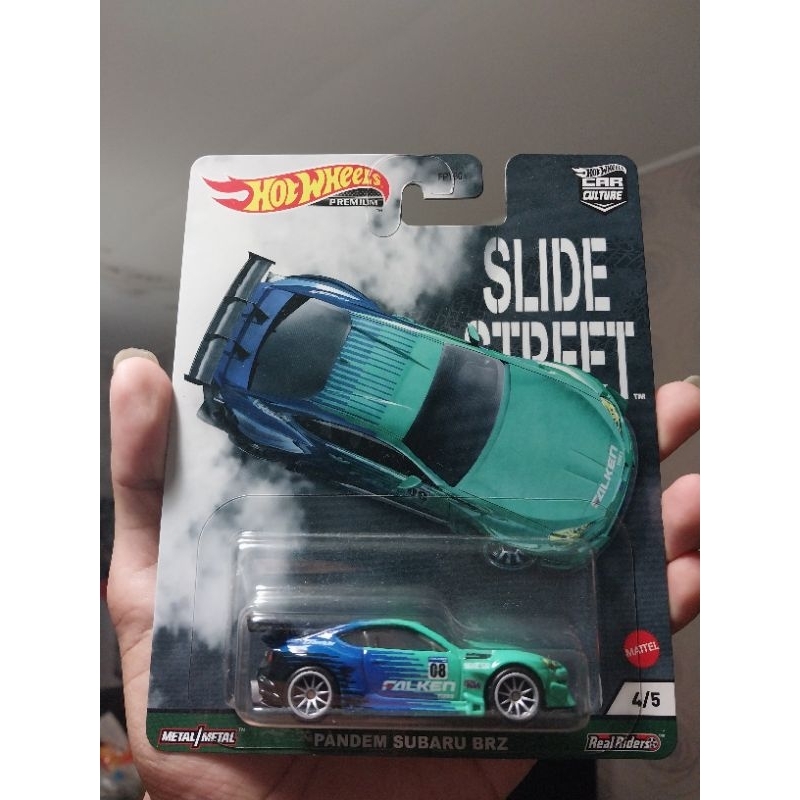 Hotwheels Slide Street Series Premium