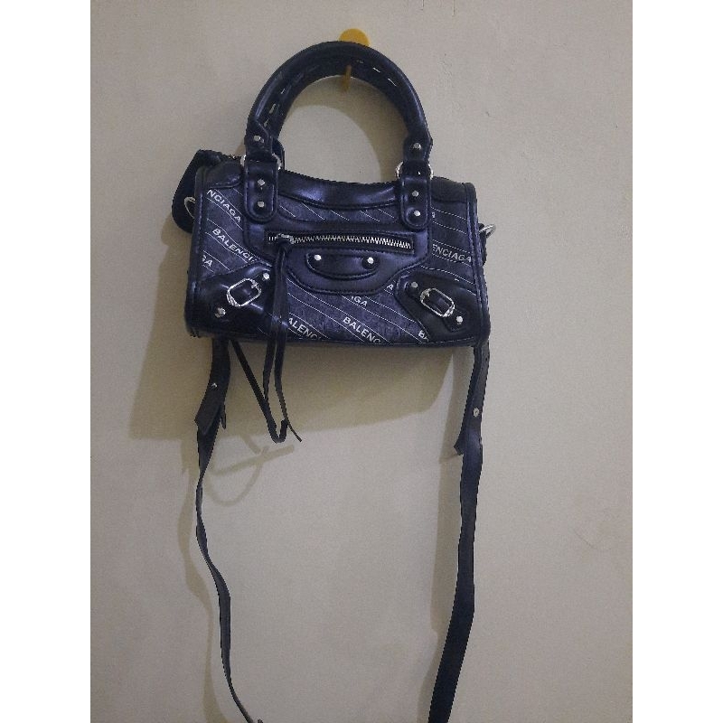 Tas balenciaga hitam motif / preloved