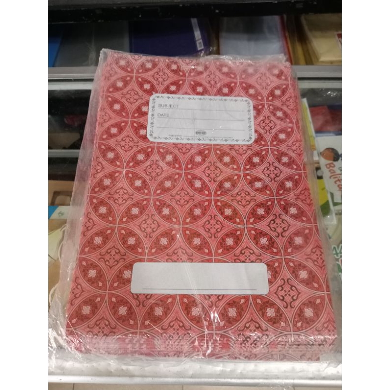 

( 4 pcs ) Map Kertas Motif Batik ( Wajib Baca Deskripsi )