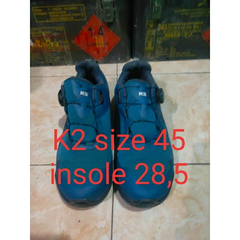 sepatu hiking outdoor K2