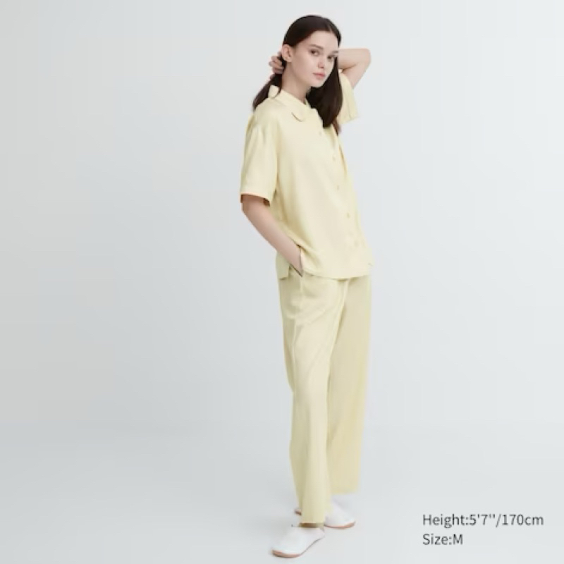 UNIQLO Piyama Satin Lengan Pendek (Celana Panjang)