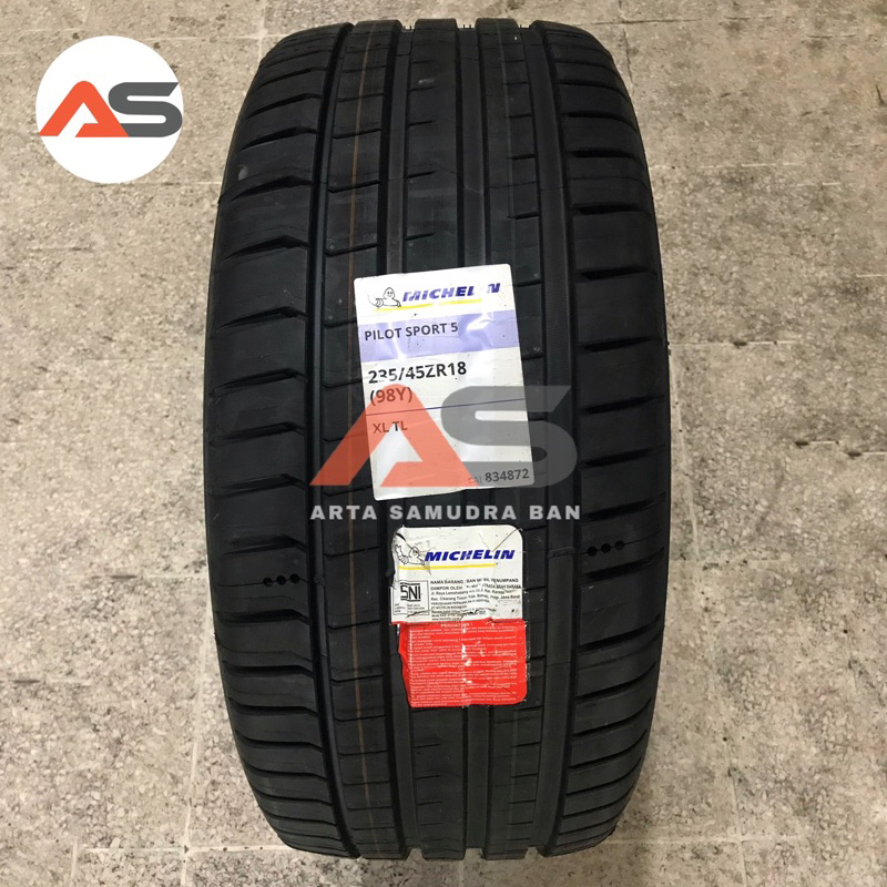 Ban Michelin Pilot Sport 5 PS5 235 / 45 R 18 R18