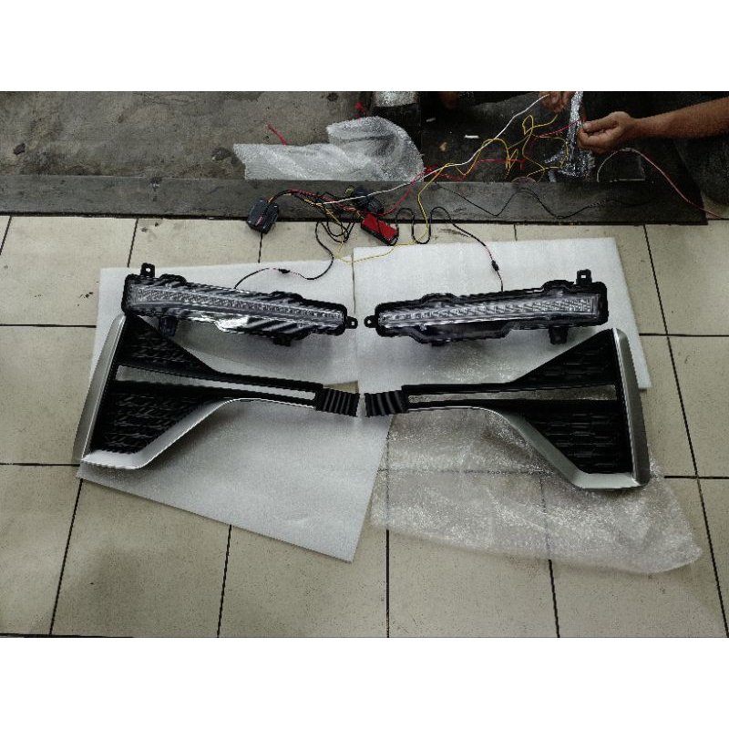 DRL INNOVA ZENIX 2023 SEIN RUNNING