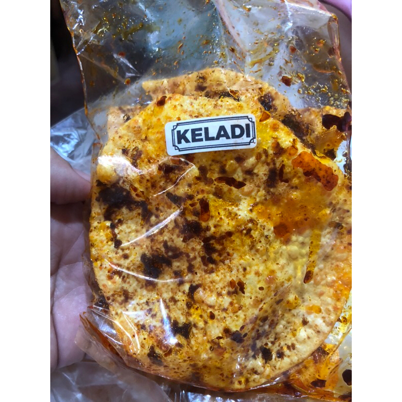 

Kerupuk opak pedas khas selatpanjang