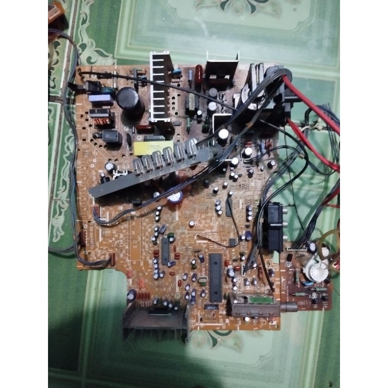 MESIN TV LG LAYAR DATAR MESIN MODEL PERSEGI PANJANG