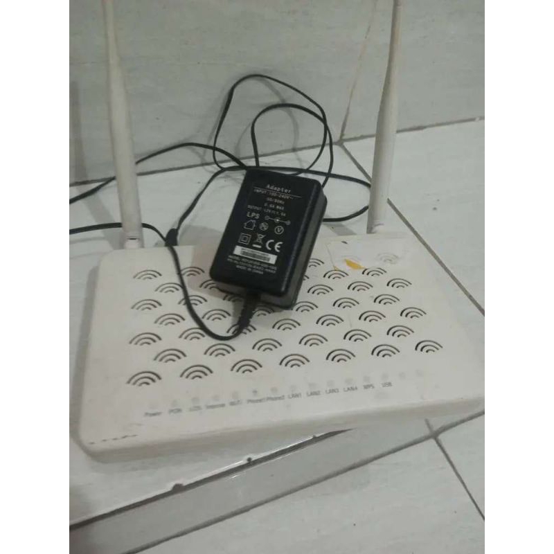 ONT ZTE V1 UNIT + ADAPTOR