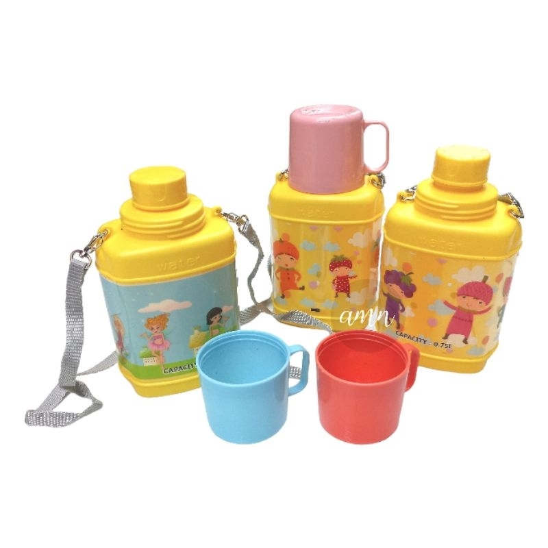 Botol Minum Anak Karakter / Botol Minum Tali / Botol Minum 750 ml