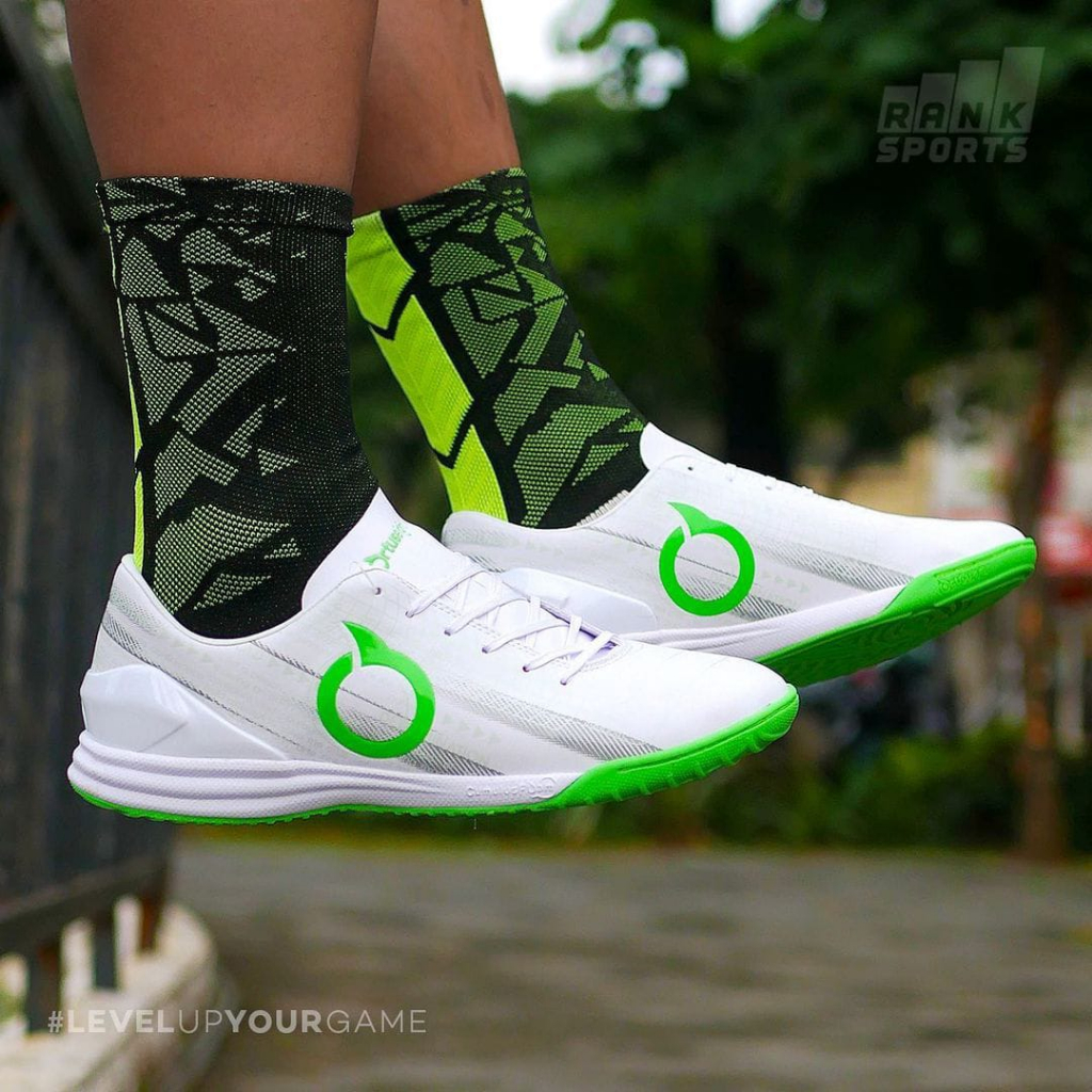 SEPATU FUTSAL ORTUSEIGHT CATALYST LEGION V2 FG WHITE GREEN L COD SEPATU BOLA L FUTSAL ORTUS LEGION