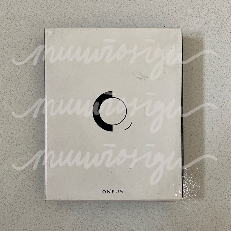 (Ready Stock) Album Only Unsealed ONEUS Fly With Us / Lived / Devil