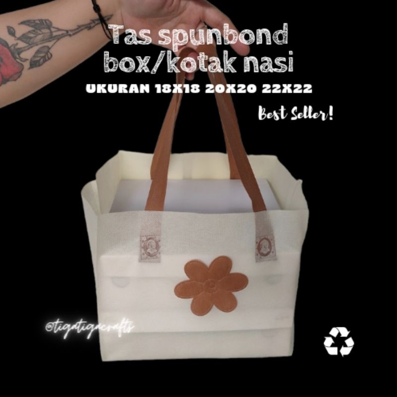 RB BUNGA/PITA LUSINAN tas kain kotak nasi lusinan tas spunbond box tas syukuran tas kotak nasi 18x18