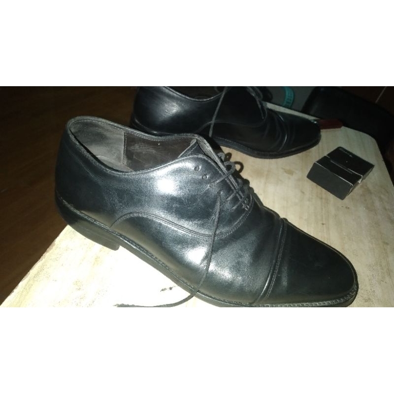 sepatu massimo dutti 280/97