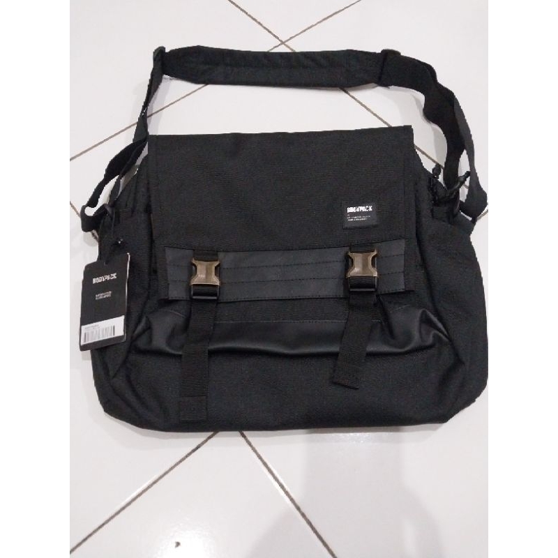 Tas Ransel Bodypack Cynics 3.0 Backpack