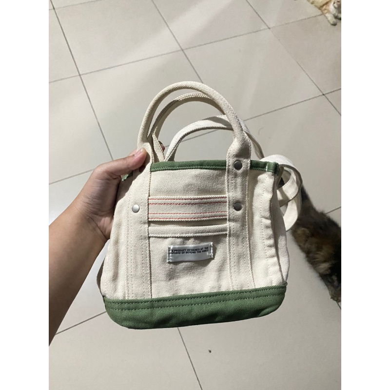 Preloved Beyond The Vines Canvas Caryall 0.5