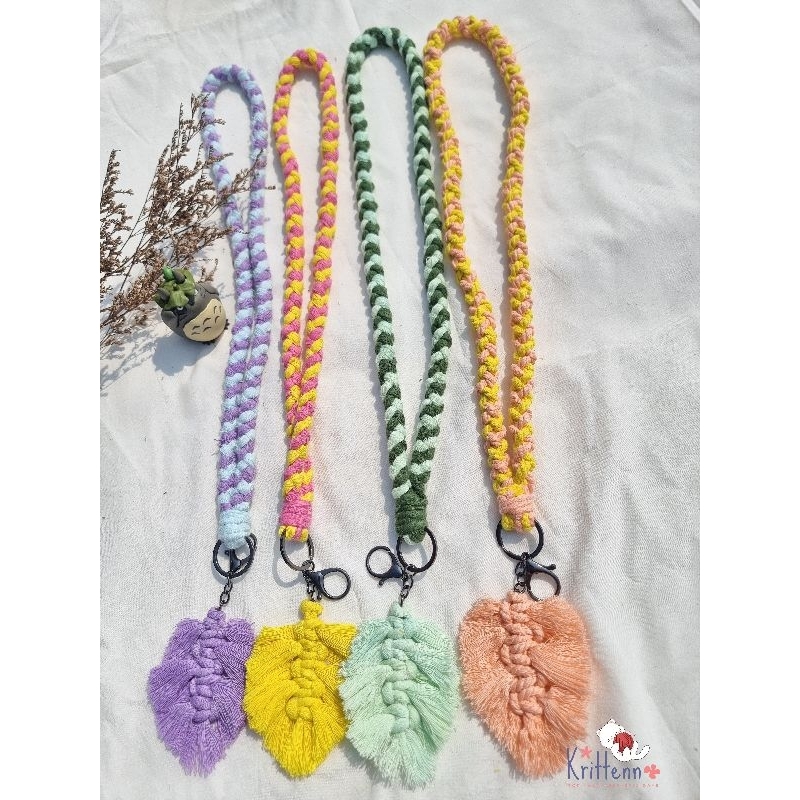 Macrame lanyard / gantungan id card atau handphone macrame