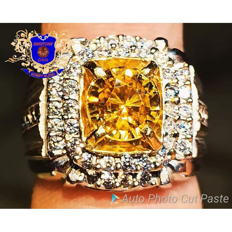 Yellow zircon