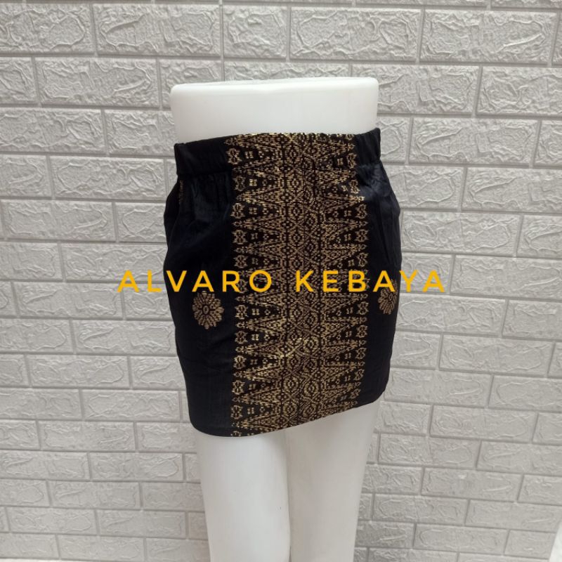 rok span pendek katun hitam mini seksi panjang diatas lutut bawahan kebaya batik modern