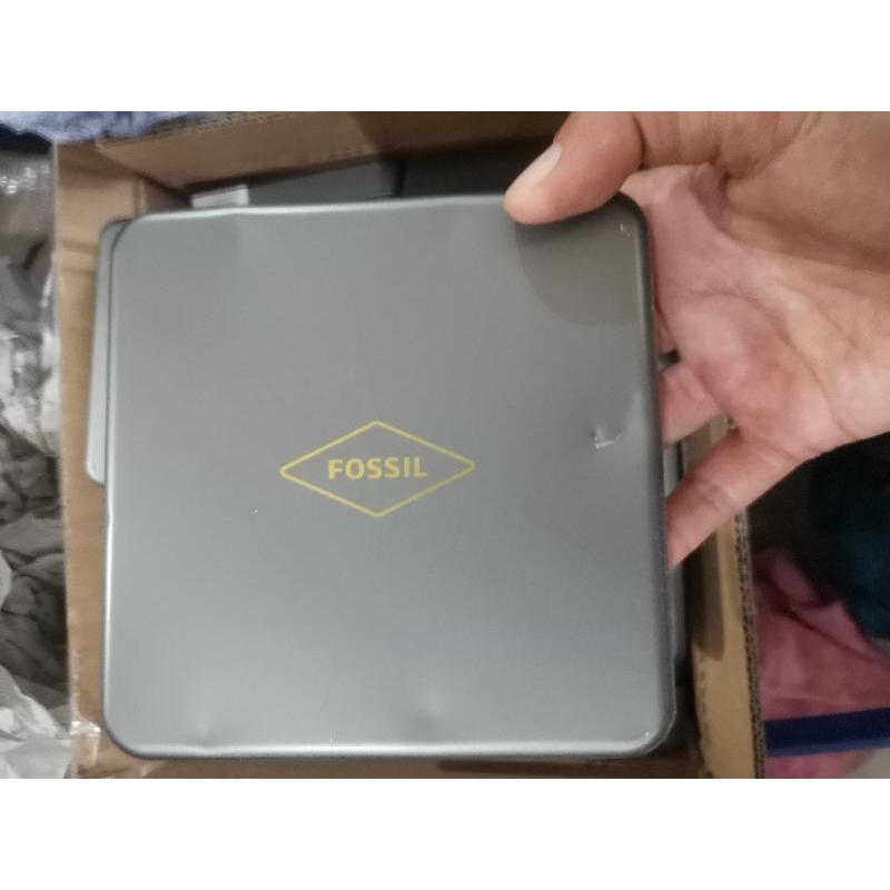 tin box wallet men