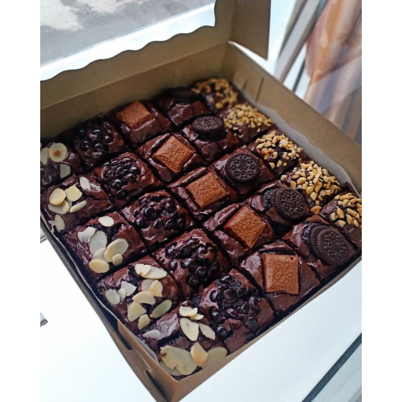 

Gg Cake Brownies Panggang Shiny Crust 20x20 Premium