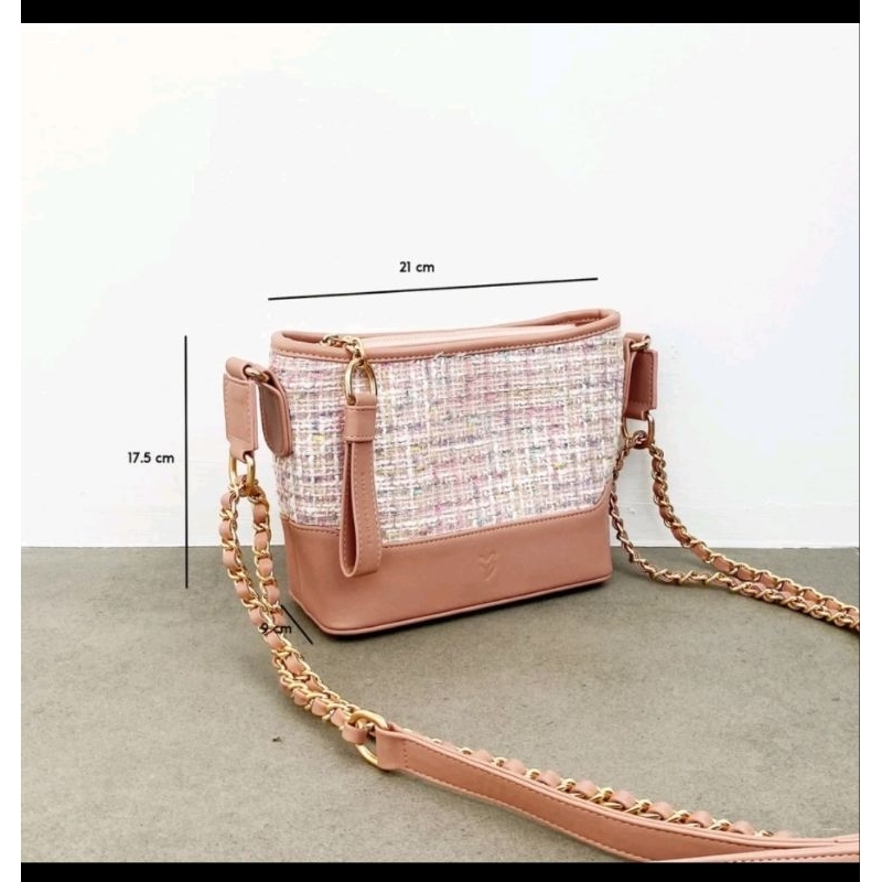 PL kara tweed bag by femmebravile