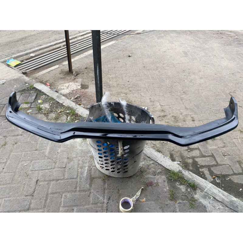 Front Lips Honda Mobilio RS