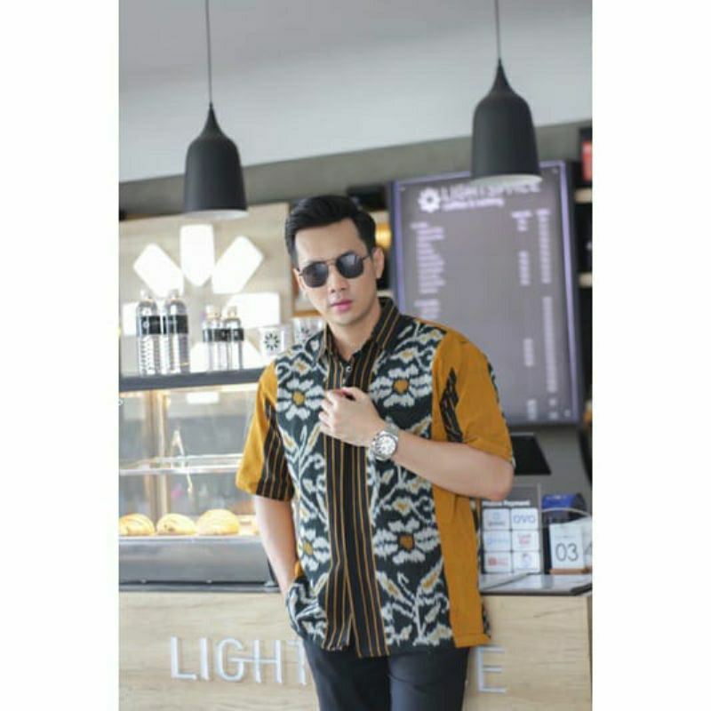 BAJU TENUN KEMAJA PRIA-BAJU KERJA TENUN ETNIK